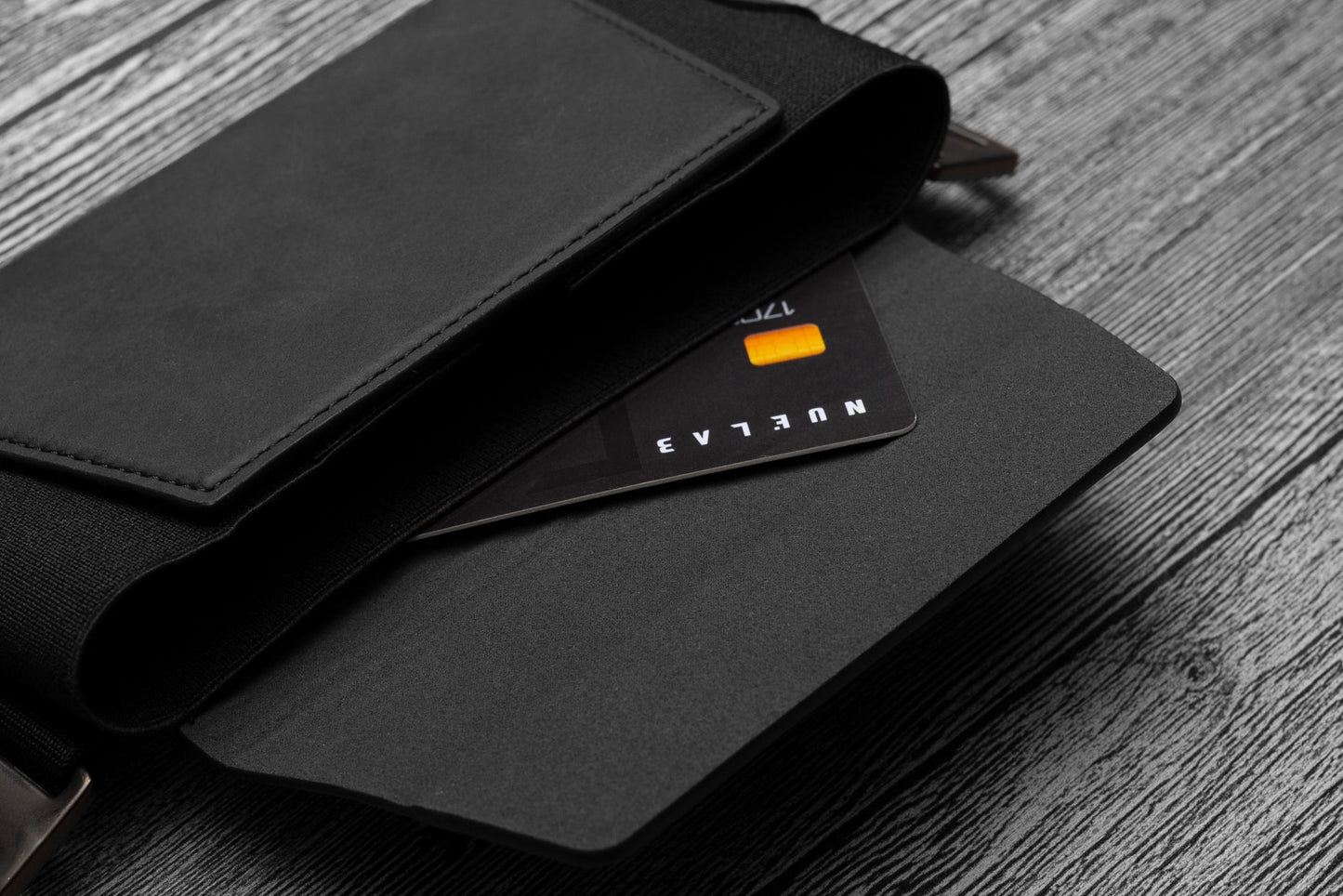 Detachable Cellphone Pouch